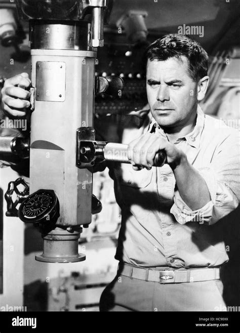 Glenn Ford in Torpedo Run (1958)