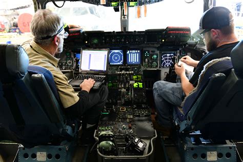 RAF Globemaster Maintenance