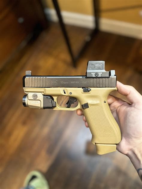 Glock 19 and Glock 19x Frame and Slide Design Comparison