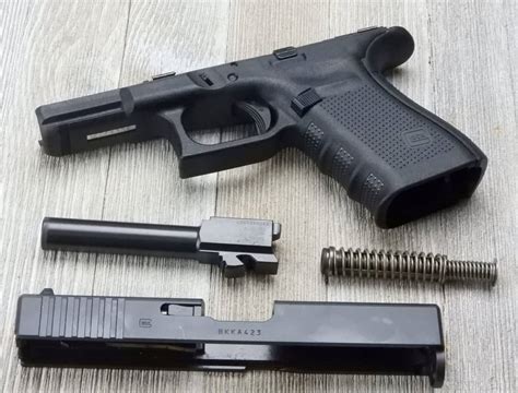 Maintaining Your Glock 19