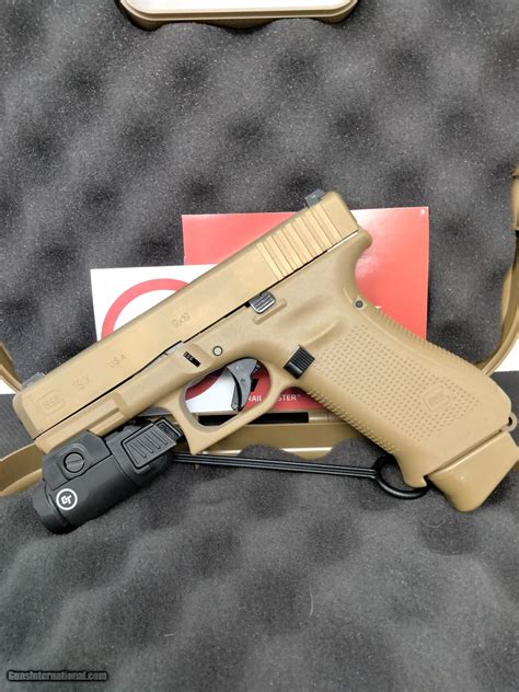 Glock 19x Right Side View