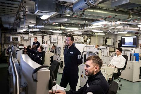 HMS Queen Elizabeth Inside