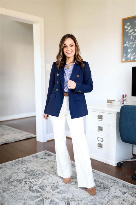 How to Style a Navy Blazer