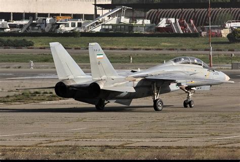 Iranian F-14 taxiing