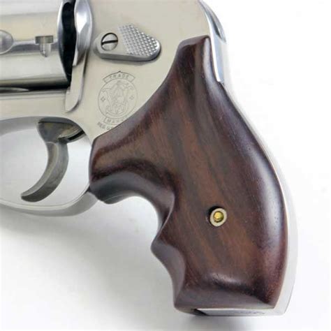 J Carry Revolver Accessories Image