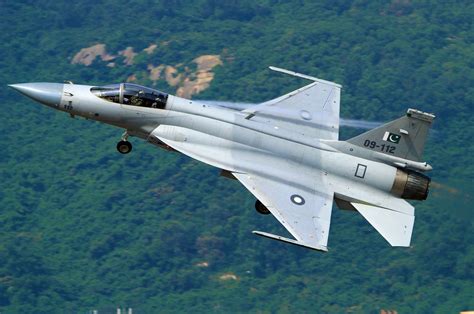 JF-17 Thunder In Flight