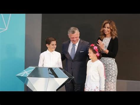 King Abdullah II inaugurating a new hospital