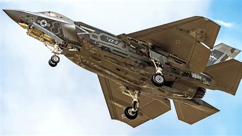 Lockheed Martin F-35 Stealth Design