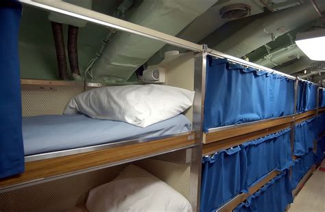 Los Angeles-class submarine crew quarters