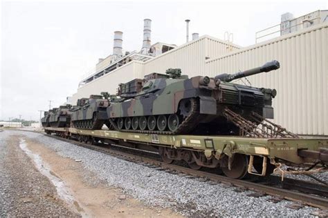 M1 Abrams production line