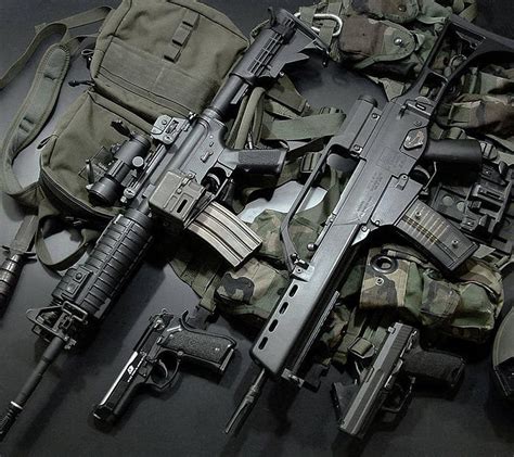 M16 Rifle Gallery Image 2