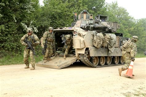 M2 Bradley Crew Training