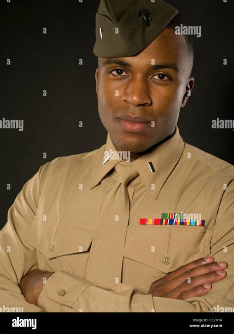 Marine Corps Service Uniform 8