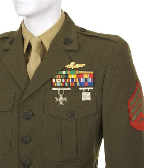 Marine Corps Service Uniform 9