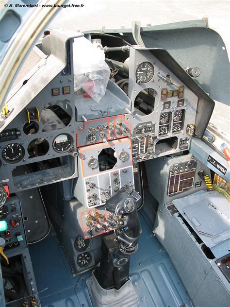 Mirage 4000 Cockpit