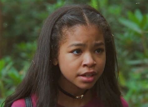 Navia Robinson Free Rein