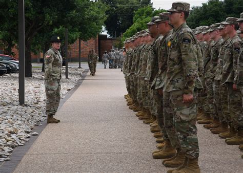 Navy BMT Drill Image