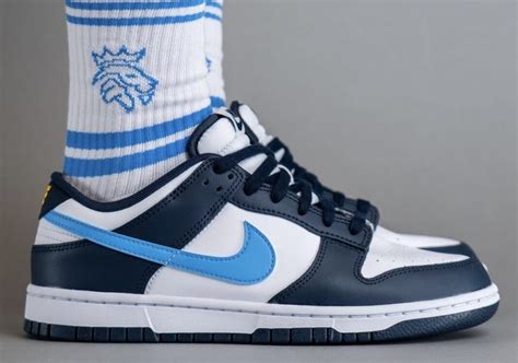 Navy Blue Dunk Image 10