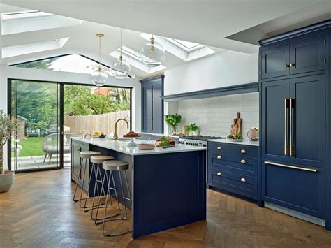 Navy Blue Kitchen Decor