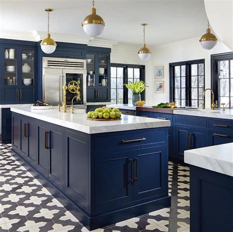 Navy Blue Kitchen Design Tips