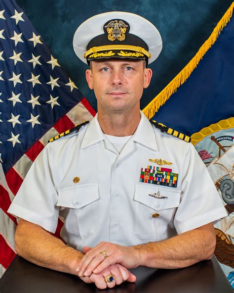 Navy Commander Image 7