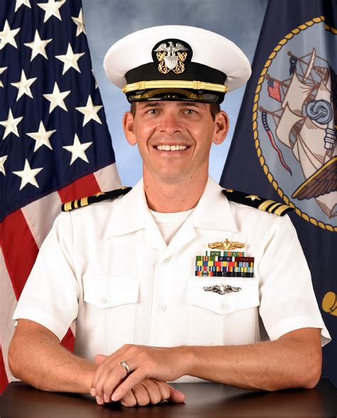 Navy Lieutenant