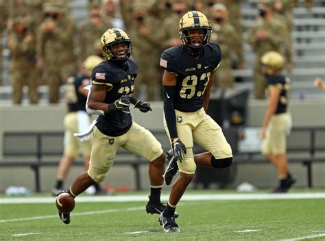 Navy Midshipmen Vs Army Football