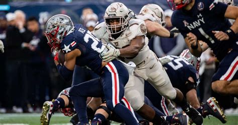 Navy Midshipmen vs Army Football Stats