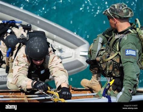 Navy Operations Specialists in training