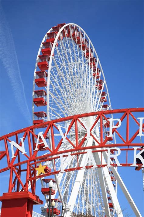 Navy Pier Ferris Wheel with Lake Michigan