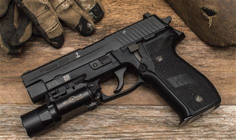 Navy SEALs Sig Sauer P226