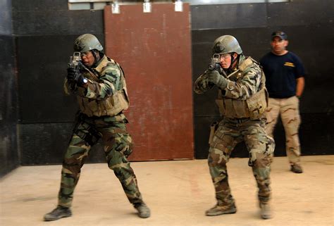 Navy Seal Training Program Combat Tactics