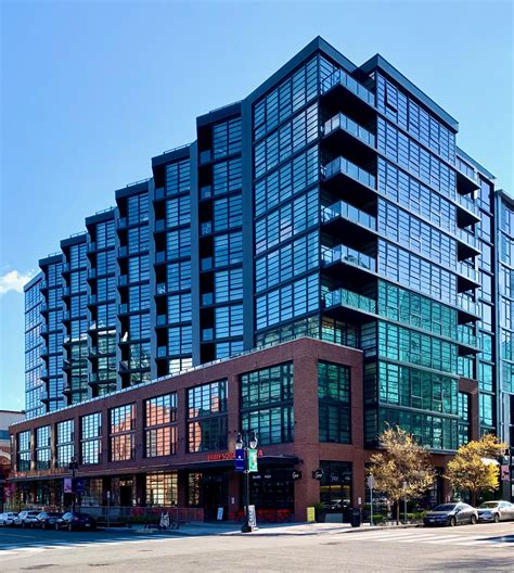 Navy Yard D.C. Apartments Overview