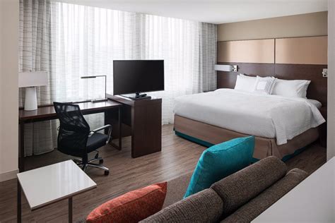 Navy Yard Marriott Rooms