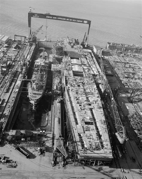 Nimitz-class construction