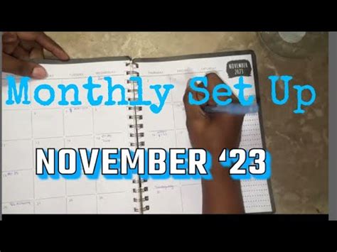 Customizing Your Calendar for November