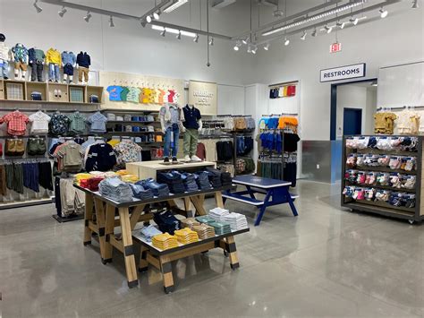 Old Navy In-Store Shopping