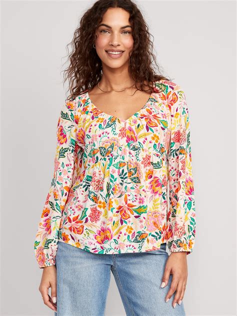 Old Navy Ladies Tops for Different Occasions