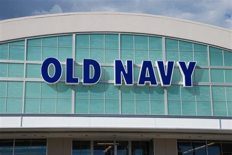 Old Navy Stock Associate