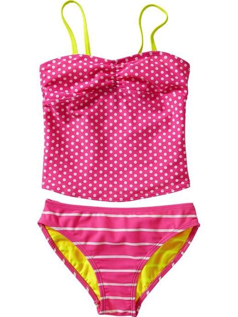 Features of Old Navy Swimsuits for Women