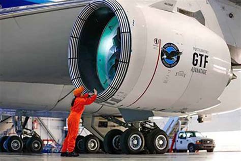 Pratt & Whitney Global