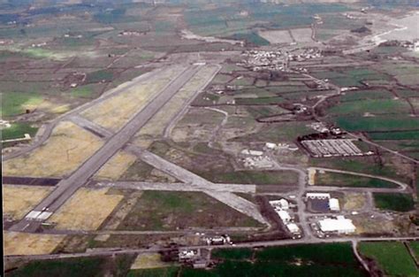 Raf Mona Runway