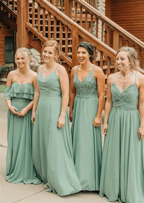 Real-Life Examples of Navy Colored Bridesmaid Dresses