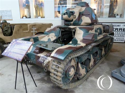 Renault R-35 Light Tank