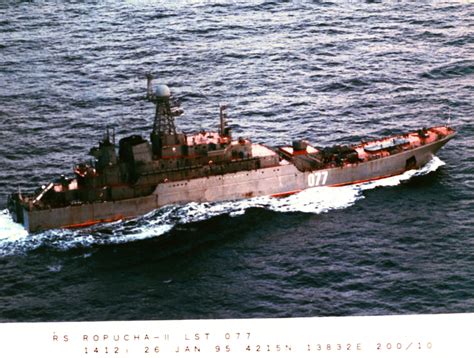 Ropucha Class Landing Ship Image 2