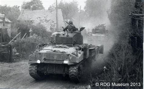 Royal Dragoon Guards tanks in action