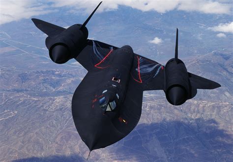 SR-71 Blackbird Image Gallery