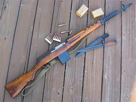 SVT-40 Rifle Pictures