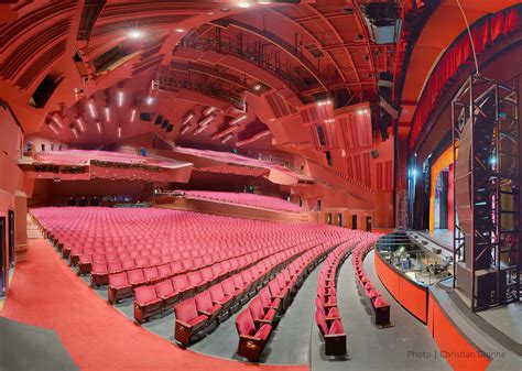 Segerstrom Center Arts