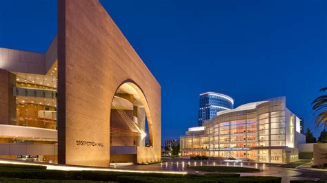 Segerstrom Center Community